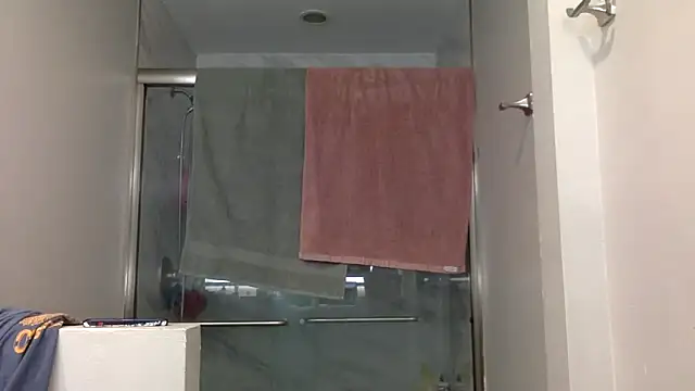 Snapshot of Bronco9602 chatting on September 12, 10:21 pm Bronco9602 online show from September 12, 10:21 pm