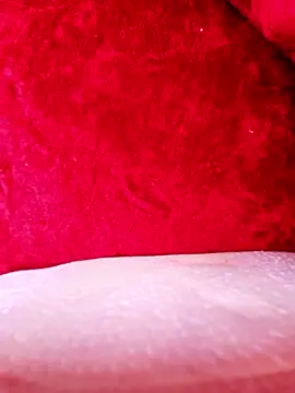 chaunguyen1993 online show from January 7, 8:19 am