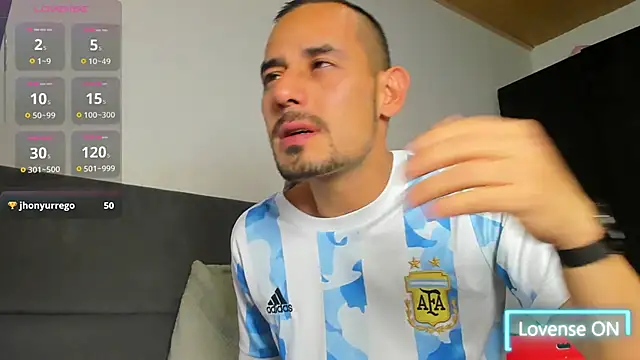 jhonyalzate2 online show from February 18, 1:59 am