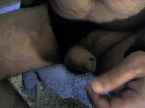 Snapshot of antoniotimido chatting on December 29, 10:45 am antoniotimido online show from December 29, 10:45 am