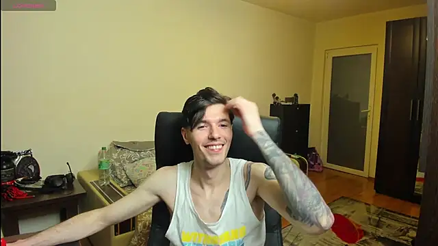 awesomejustin online show from February 26, 9:03 pm