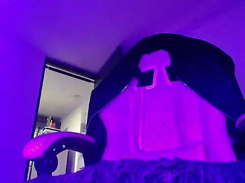 xxxtreme master7 online show from February 15, 12:50 am