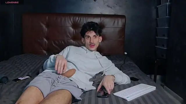 DanielCrush1 online show from January 31, 7:11 pm