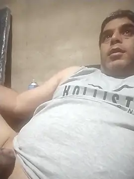 Tonilp1984 online show from April 2, 9:00 pm