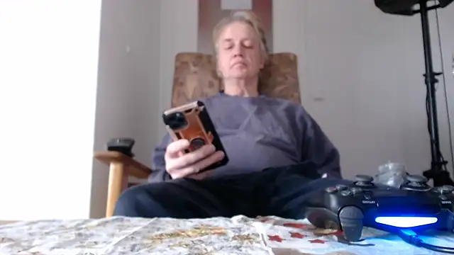 Cordt27 online show from March 11, 3:41 pm