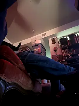 htk1975 online show from December 15, 10:40 pm