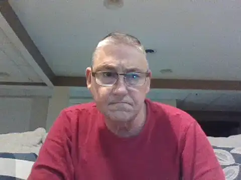 Snapshot of takeitall101 chatting on January 26, 7:10 am takeitall101 online show from January 26, 7:10 am