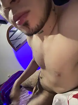 juandaa4558 online show from September 20, 6:35 am