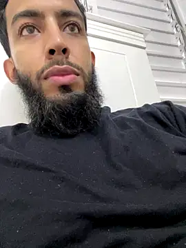 Alessandro  Rossi online show from December 18, 3:41 pm