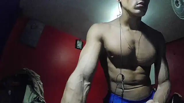 crazylatinguyy online show from February 4, 2:50 am