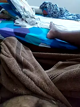 malluflash online show from December 10, 9:12 am