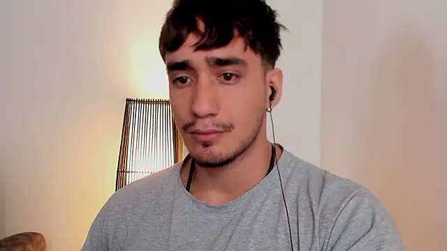 AlexRivera6 online show from February 13, 4:23 pm