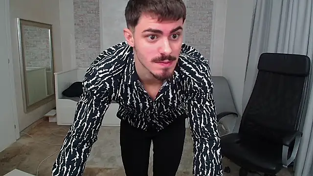 WilsonJules online show from December 30, 1:58 pm