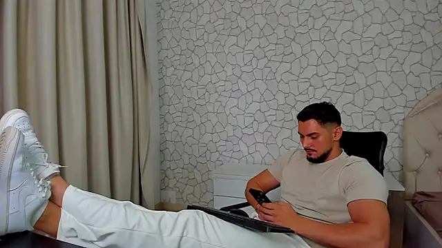 ClintMasters online show from October 10, 5:56 am