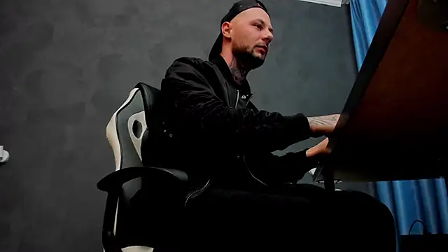 BrianHunts online show from March 11, 5:38 am