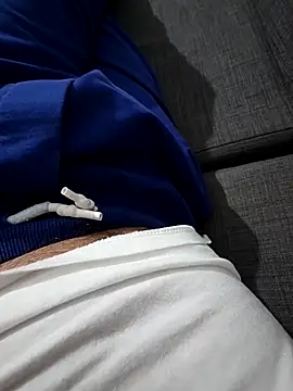 Snapshot of mailon02 chatting on October 11, 6:01 pm mailon02 online show from October 11, 6:01 pm