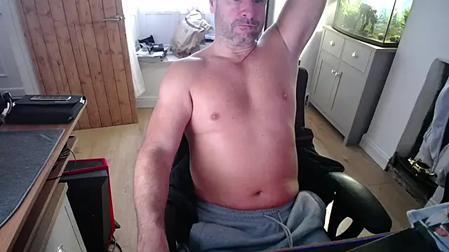 rob2810 online show from November 11, 9:03 am