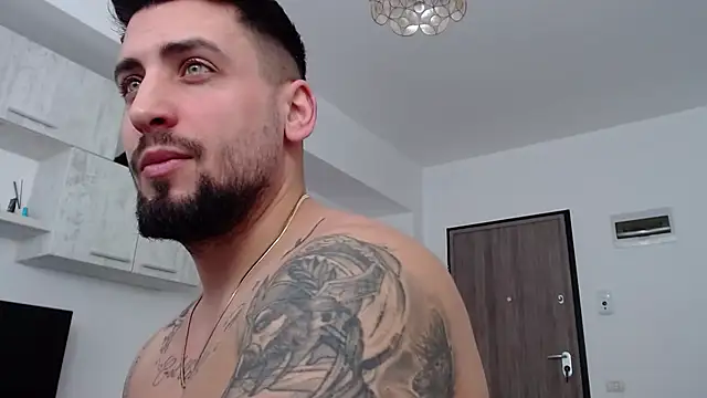  DylanGreen online show from January 18, 8:41 am