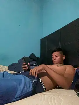 jonaspas02 online show from February 25, 7:42 am