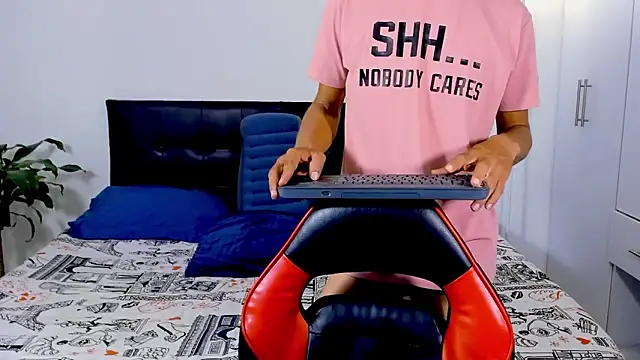 Eiden allenx online show from December 26, 10:37 am