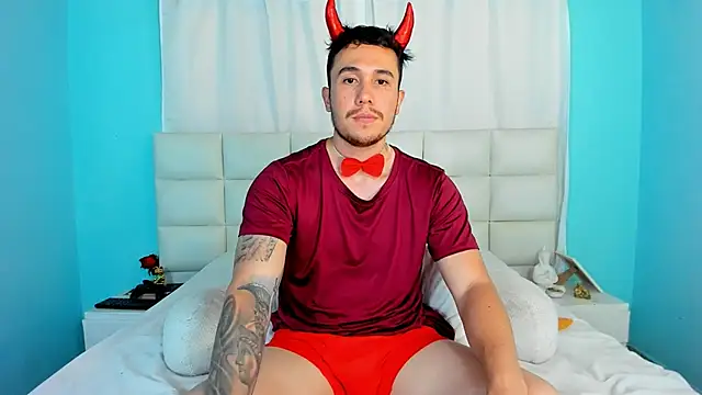 juan  jimenez online show from October 30, 8:32 pm