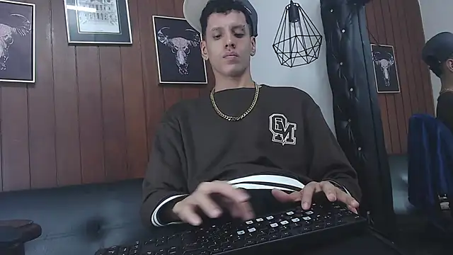 GaboReyes online show from February 14, 4:26 am