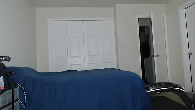 ChrisVacher online show from October 1, 9:08 pm