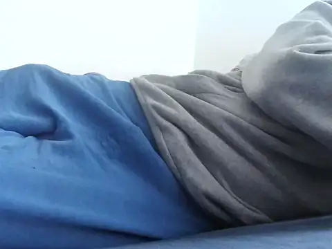 ScalicHat69 online show from December 15, 10:23 am