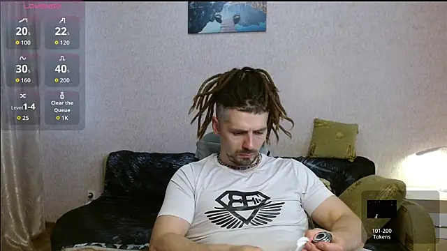Aestheticguy101 online show from May 20, 2:12 pm
