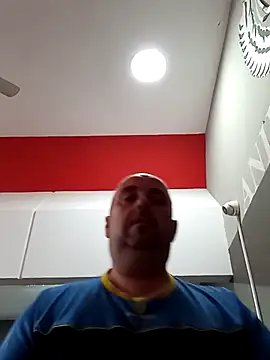 Hot-pico76 online show from April 1, 9:11 am