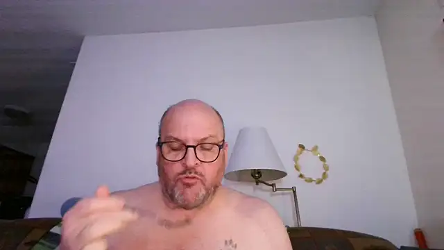 Ursulet US online show from March 11, 10:50 pm