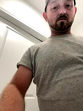 Snapshot of smokeymt420 chatting on September 23, 12:10 am smokeymt420 online show from September 23, 12:10 am