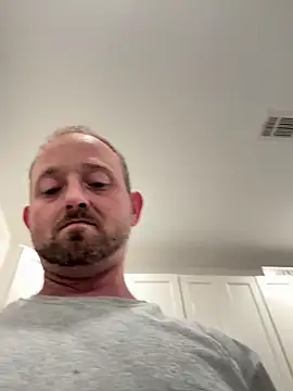 Snapshot of smokeymt420 chatting on September 10, 3:49 am smokeymt420 online show from September 10, 3:49 am