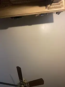 Snapshot of smokeymt420 chatting on December 8, 4:28 pm smokeymt420 online show from December 8, 4:28 pm