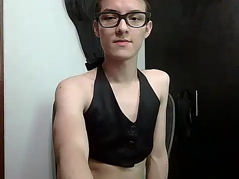 andys 26 online show from April 22, 7:40 pm