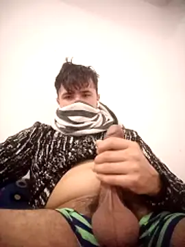 LoLZzZz  online show from March 1, 5:23 pm