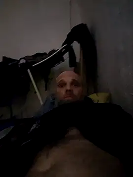 Ladyshaker82 online show from February 26, 5:31 am