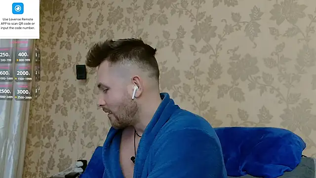 MartinBrandon online show from March 4, 10:28 pm