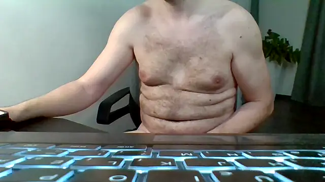 Snapshot of Horney_boy86 chatting on March 3, 10:51 pm Horney boy86 online show from March 3, 10:51 pm