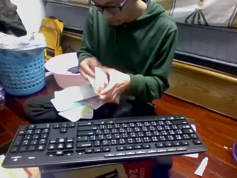 Exposedsian online show from March 6, 4:07 pm