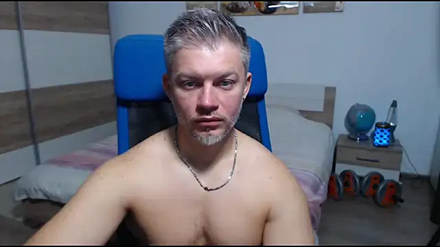 RobbyShawz online show from September 21, 4:56 am