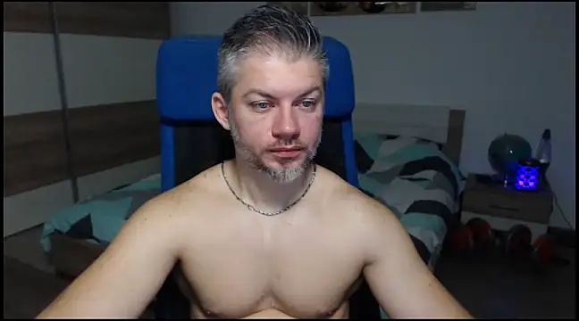 RobbyShawz online show from January 4, 5:27 am