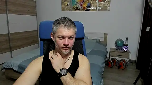 RobbyShawz online show from March 18, 5:54 am