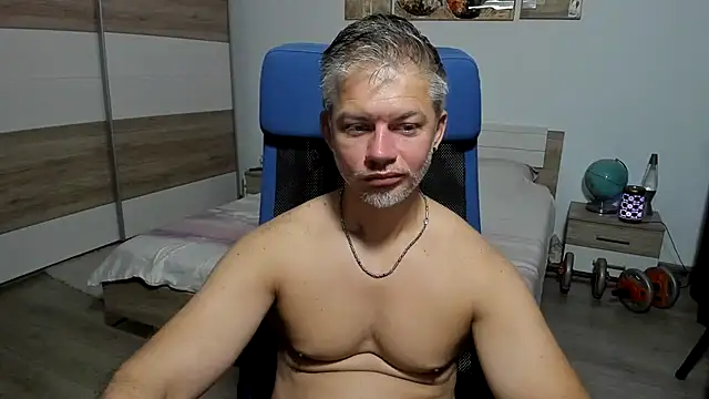 RobbyShawz online show from July 17, 5:03 am
