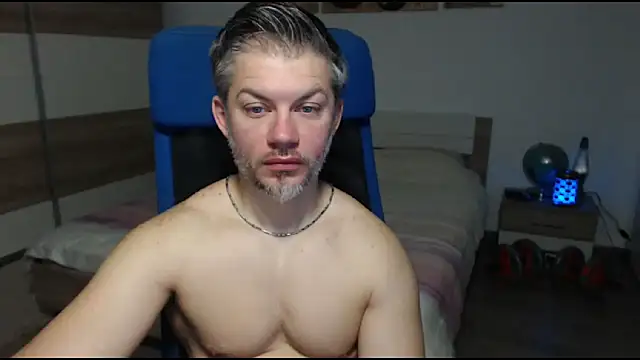 RobbyShawz online show from February 21, 5:56 am