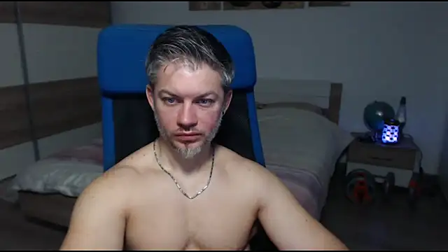 RobbyShawz online show from February 16, 7:26 am