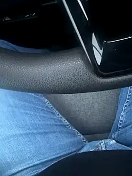 Snapshot of Cezar993 chatting on September 26, 4:16 pm Cezar993 online show from September 26, 4:16 pm