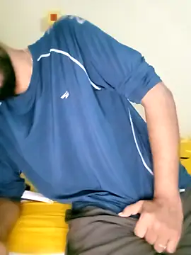 Snapshot of FearingForm chatting on October 22, 1:31 am FearingForm online show from October 22, 1:31 am