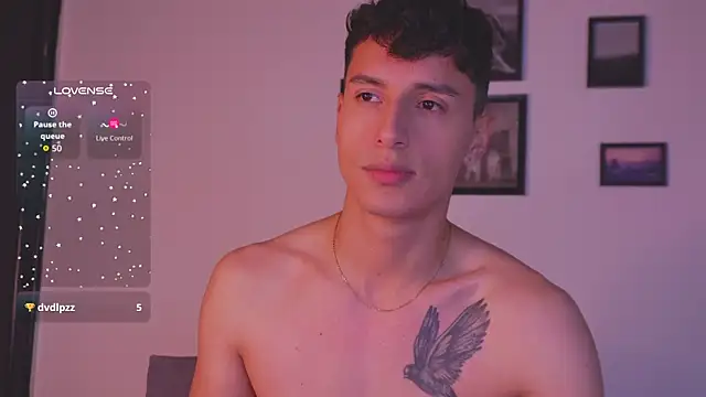 I Gabriel online show from January 7, 5:45 am