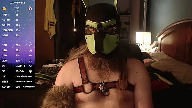 kinkywolf429 online show from June 1, 5:51 am